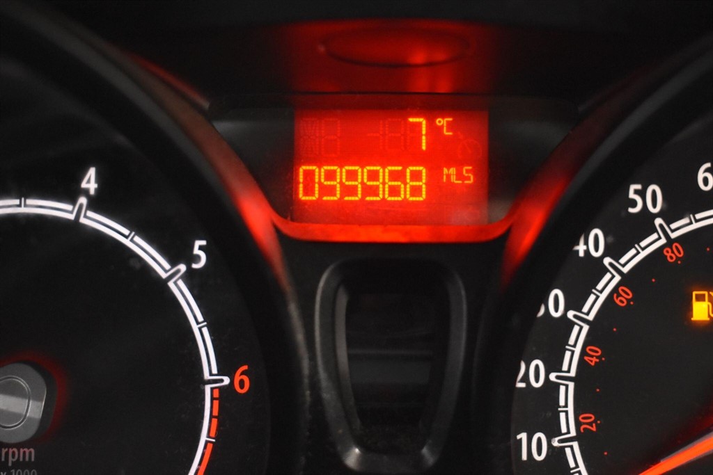 Used Ford Fiesta 2011 for sale - 77300710: Photo 69