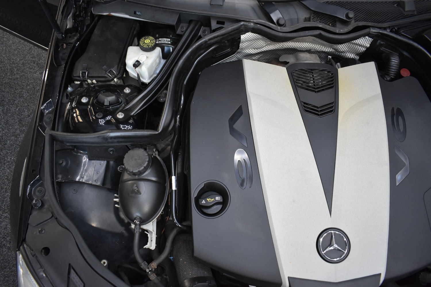 Used Mercedes-Benz C Class 2010 for sale - 76640629: Photo 24