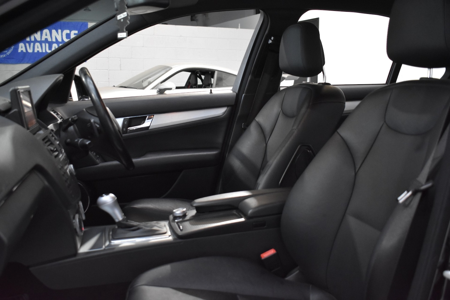 Used Mercedes-Benz C Class 2010 for sale - 76640629: Photo 30