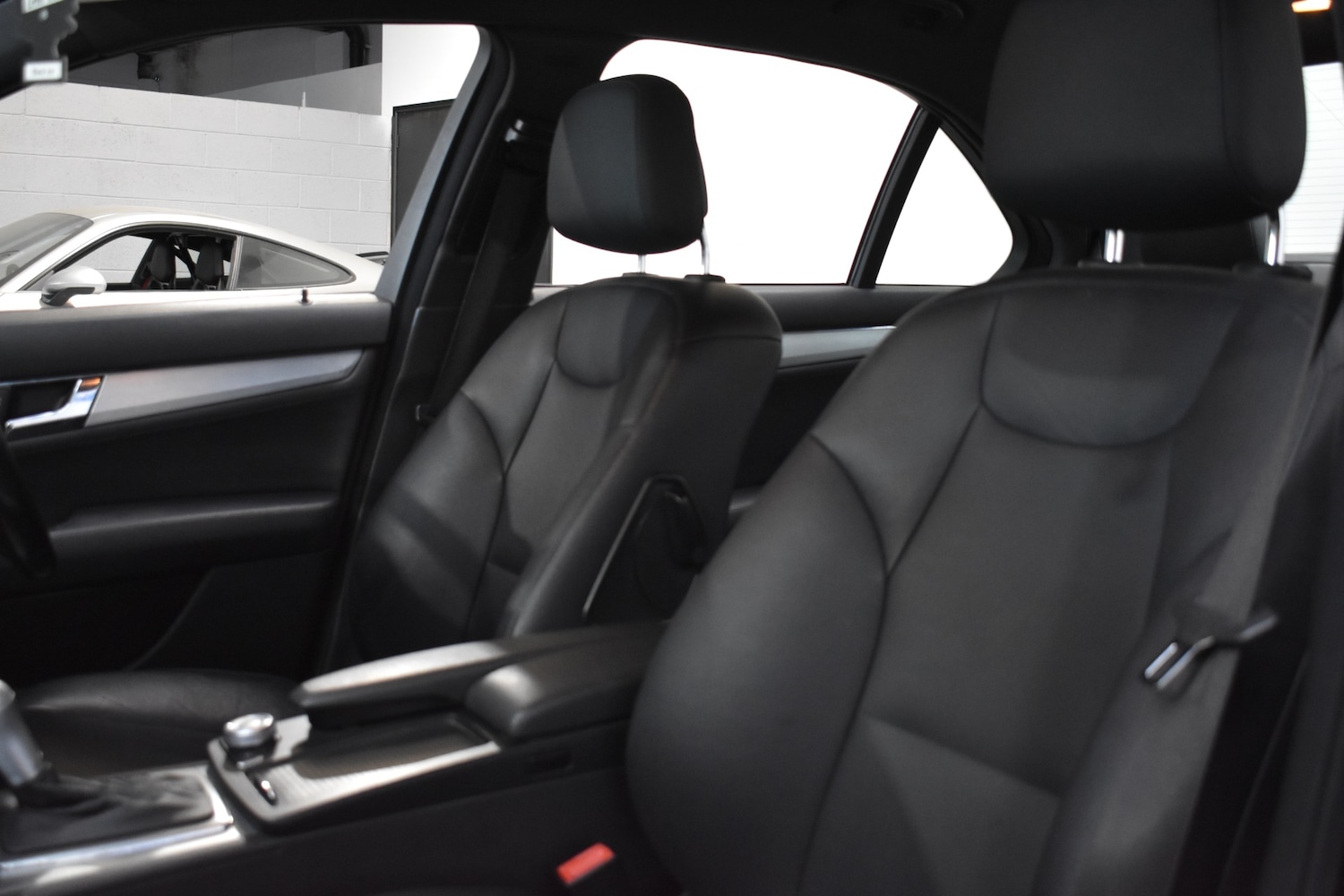 Used Mercedes-Benz C Class 2010 for sale - 76640629: Photo 31