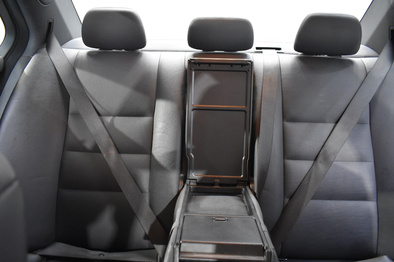 Used Mercedes-Benz C Class 2010 for sale - 76640629: Photo 39