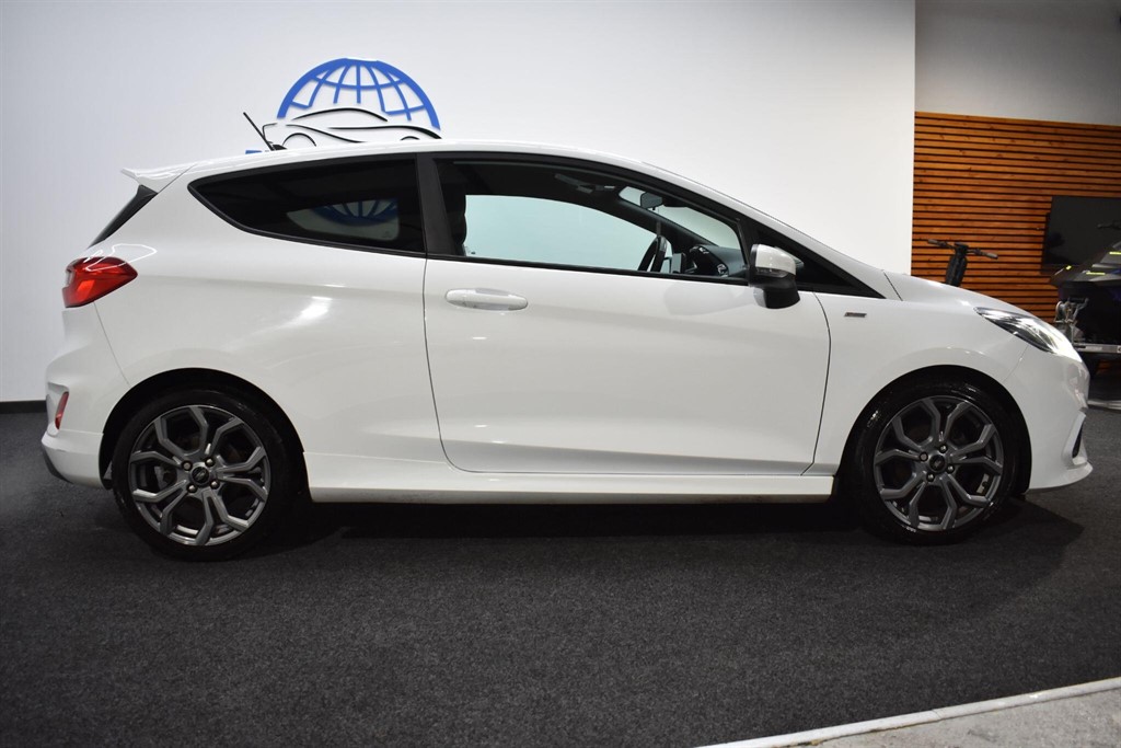 Used Ford Fiesta 2019 for sale - 77218942: Photo 8