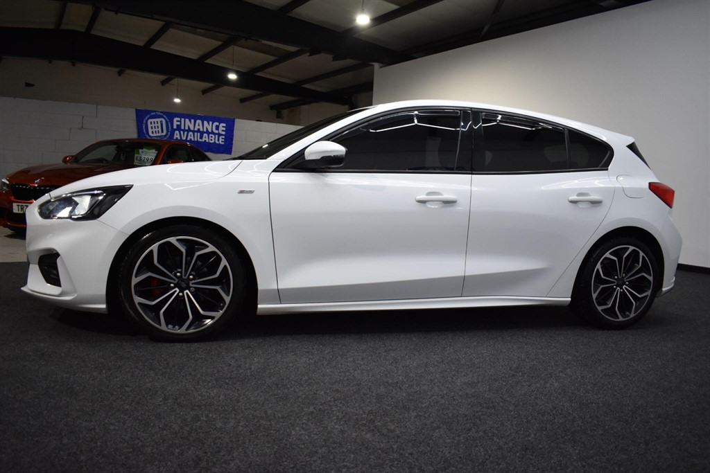 Used Ford Focus 2019 for sale - 77600729: Photo 4