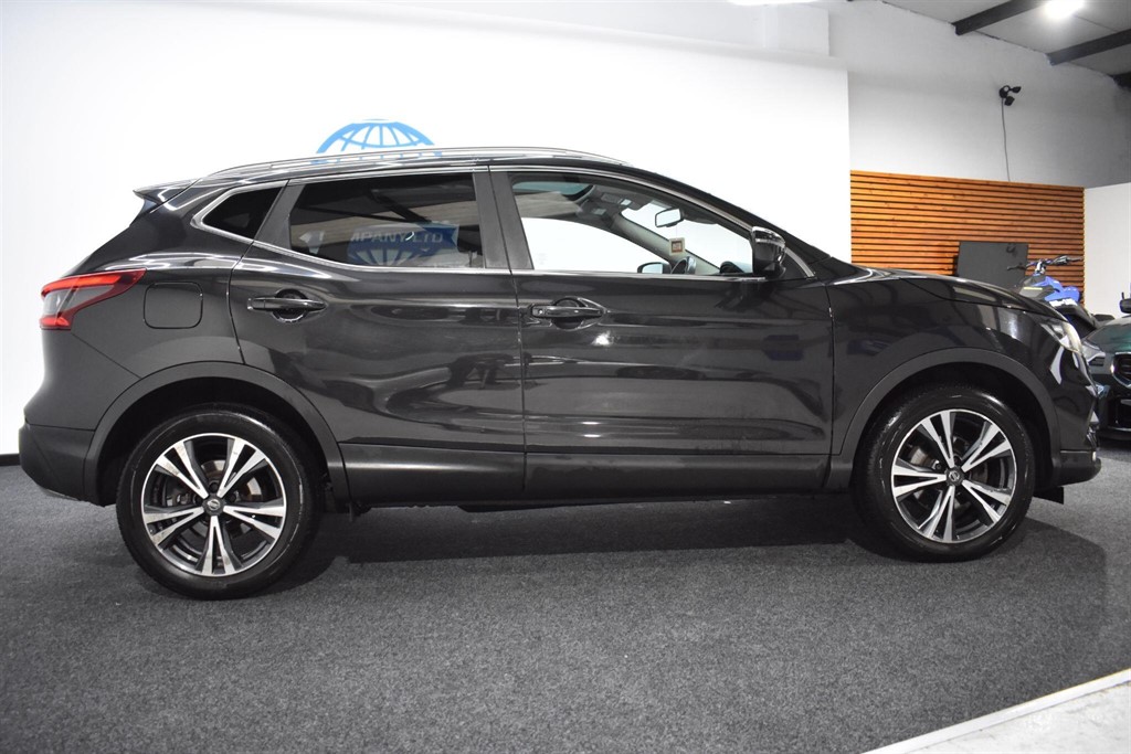 Used Nissan Qashqai 2017 for sale - 76766581: Photo 8