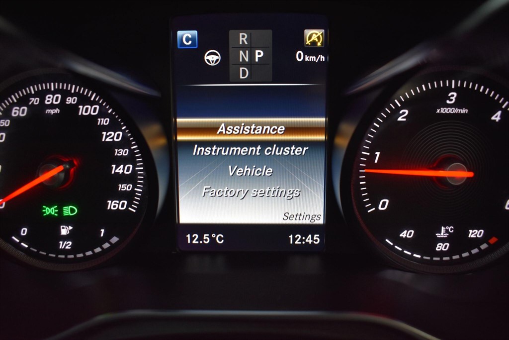 Used Mercedes-Benz GLC 2016 for sale - 77492946: Photo 92