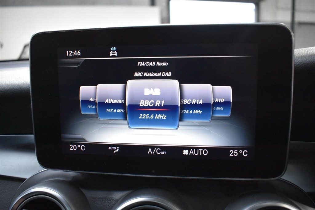 Used Mercedes-Benz GLC 2016 for sale - 77492946: Photo 95