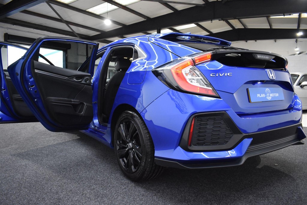 Used Honda Civic 2017 for sale - 77641057: Photo 13