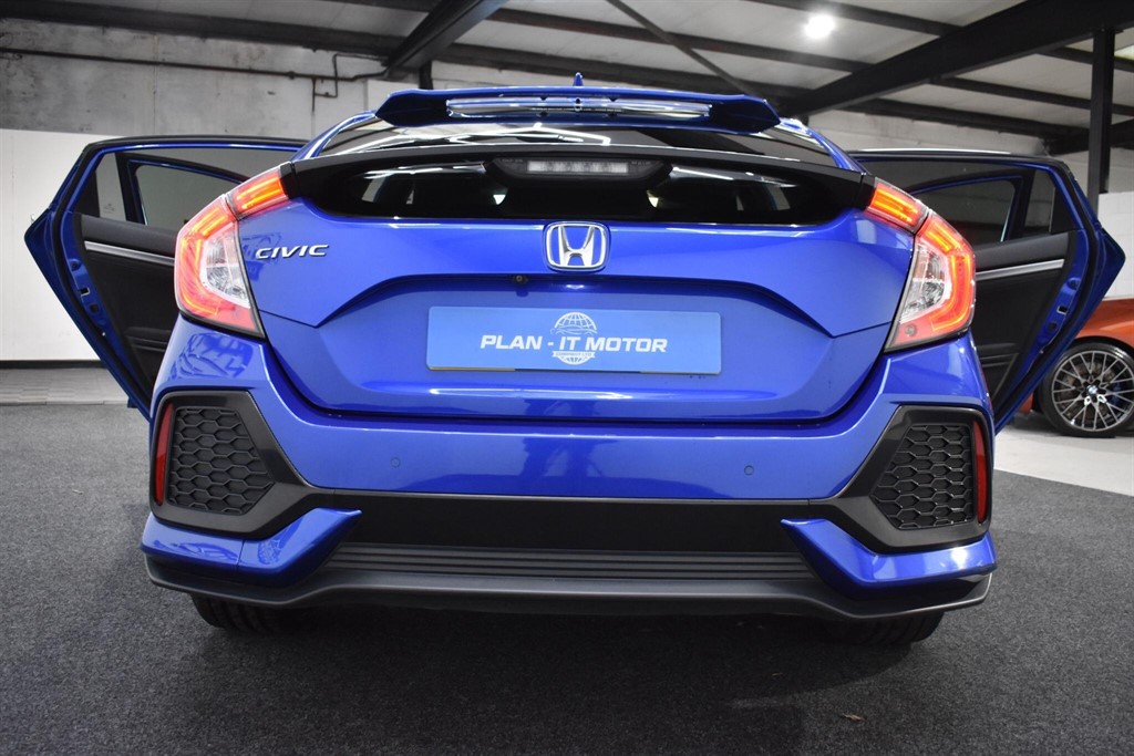 Used Honda Civic 2017 for sale - 77641057: Photo 14