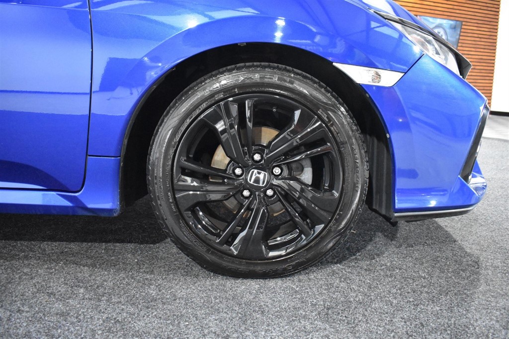 Used Honda Civic 2017 for sale - 77641057: Photo 17