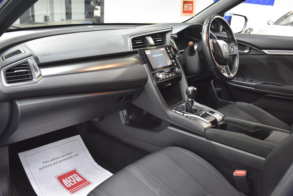 Used Honda Civic 2017 for sale - 77641057: Photo 34