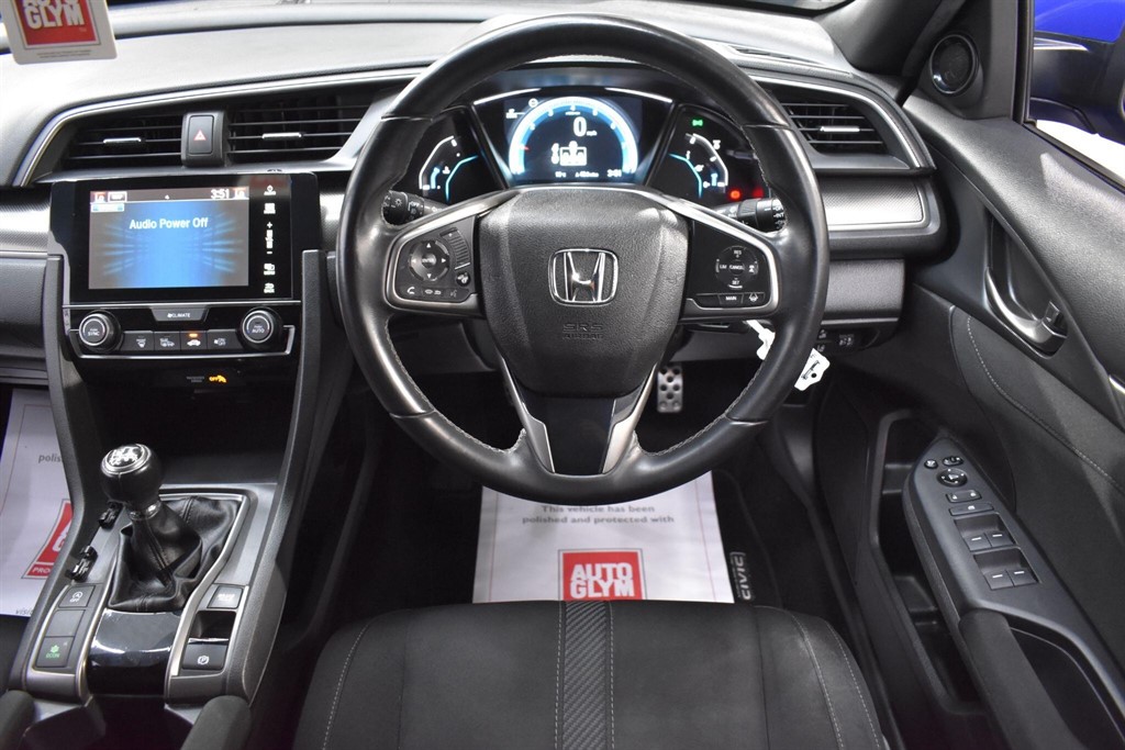 Used Honda Civic 2017 for sale - 77641057: Photo 47