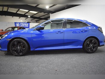 Used Honda Civic 2017 for sale - 77641057: Photo