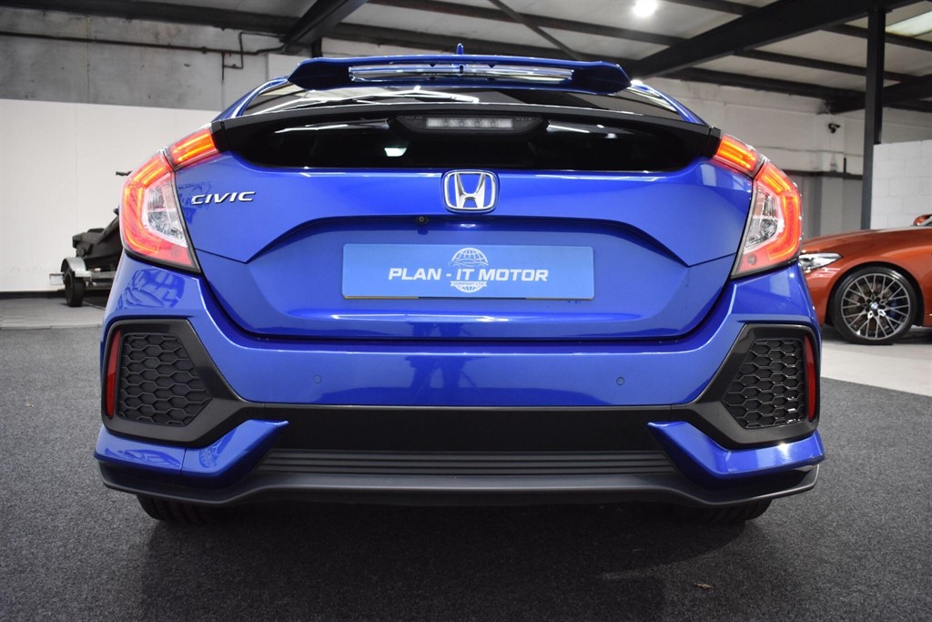 Used Honda Civic 2017 for sale - 77641057: Photo 6