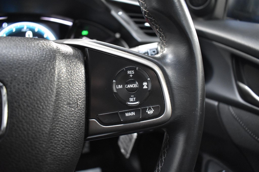 Used Honda Civic 2017 for sale - 77641057: Photo 68