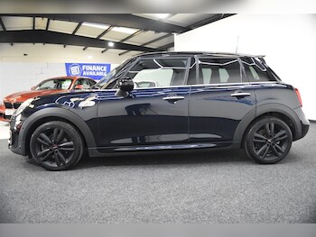 Used MINI Hatch 2019 for sale - 77588862: Photo