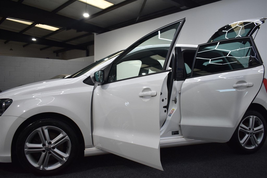 Used Volkswagen Polo 2014 for sale - 77013240: Photo 12