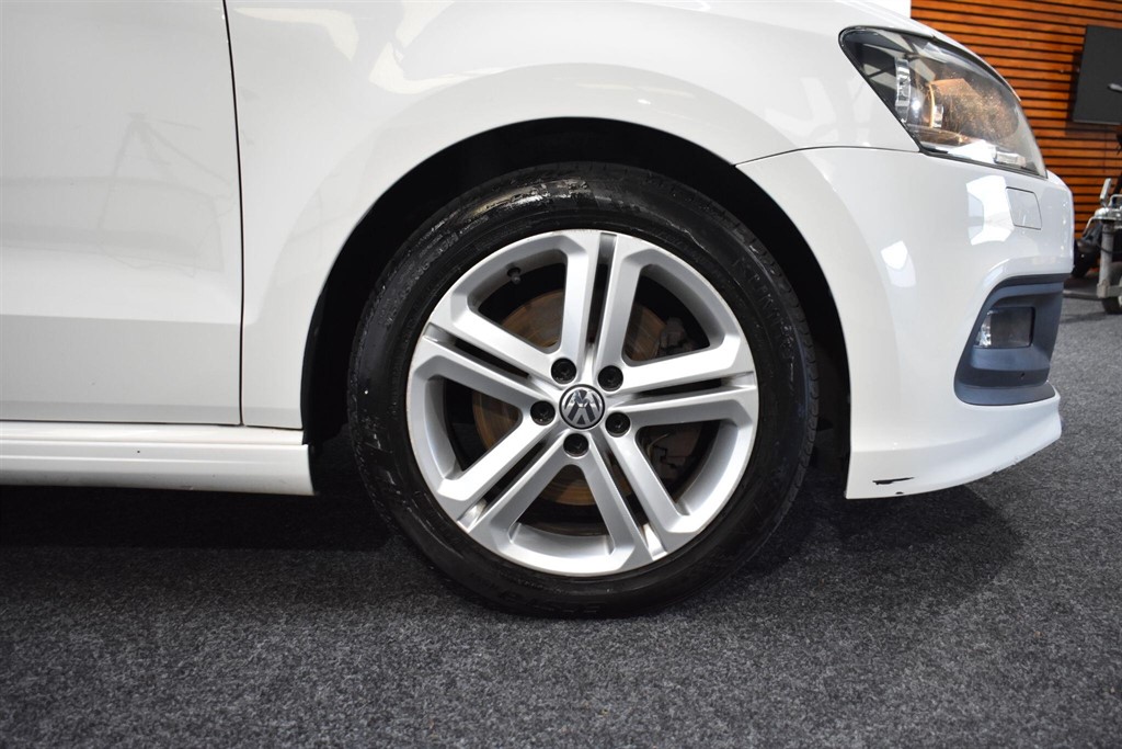 Used Volkswagen Polo 2014 for sale - 77013240: Photo 17