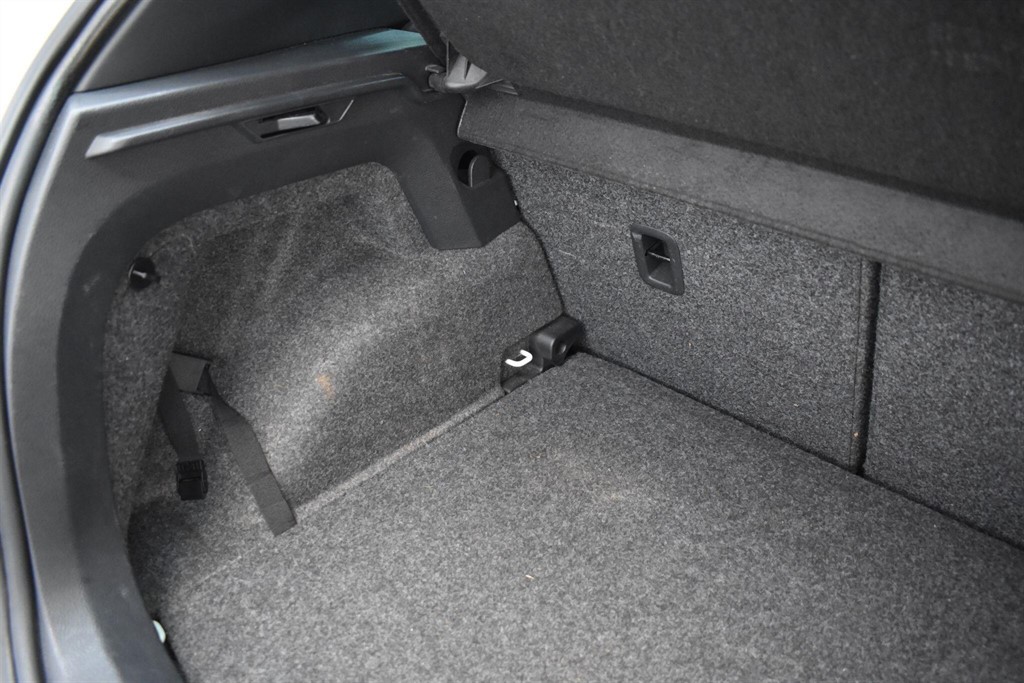 Used Volkswagen Polo 2014 for sale - 77013240: Photo 25