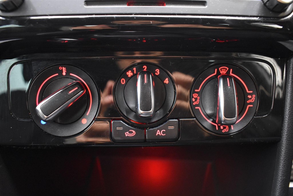 Used Volkswagen Polo 2014 for sale - 77013240: Photo 57