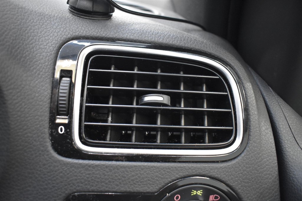 Used Volkswagen Polo 2014 for sale - 77013240: Photo 63