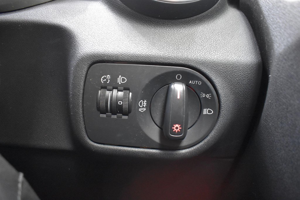 Used Audi A1 2014 for sale - 77025673: Photo 58