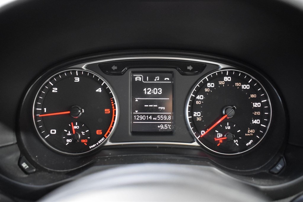 Used Audi A1 2014 for sale - 77025673: Photo 64