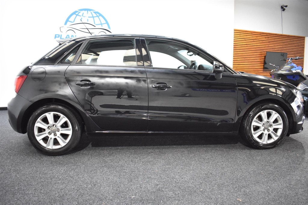 Used Audi A1 2014 for sale - 77025673: Photo 8
