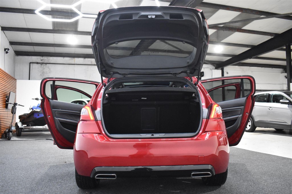 Used Peugeot 308 2018 for sale - 77147016: Photo 14