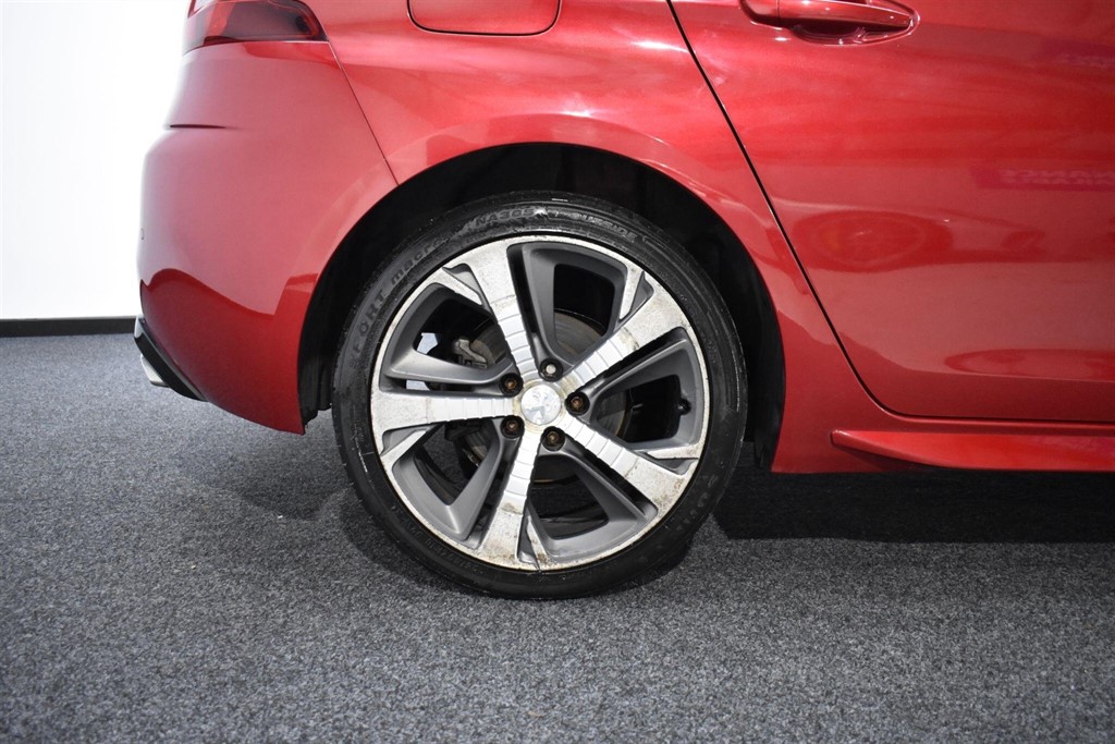 Used Peugeot 308 2018 for sale - 77147016: Photo 18