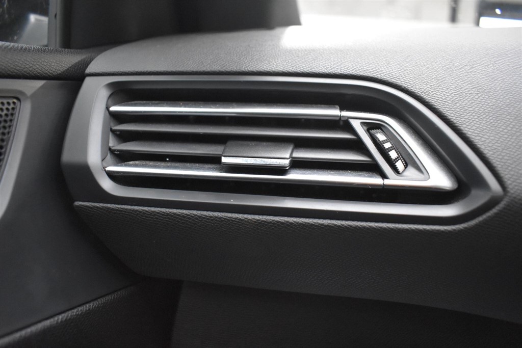 Used Peugeot 308 2018 for sale - 77147016: Photo 70