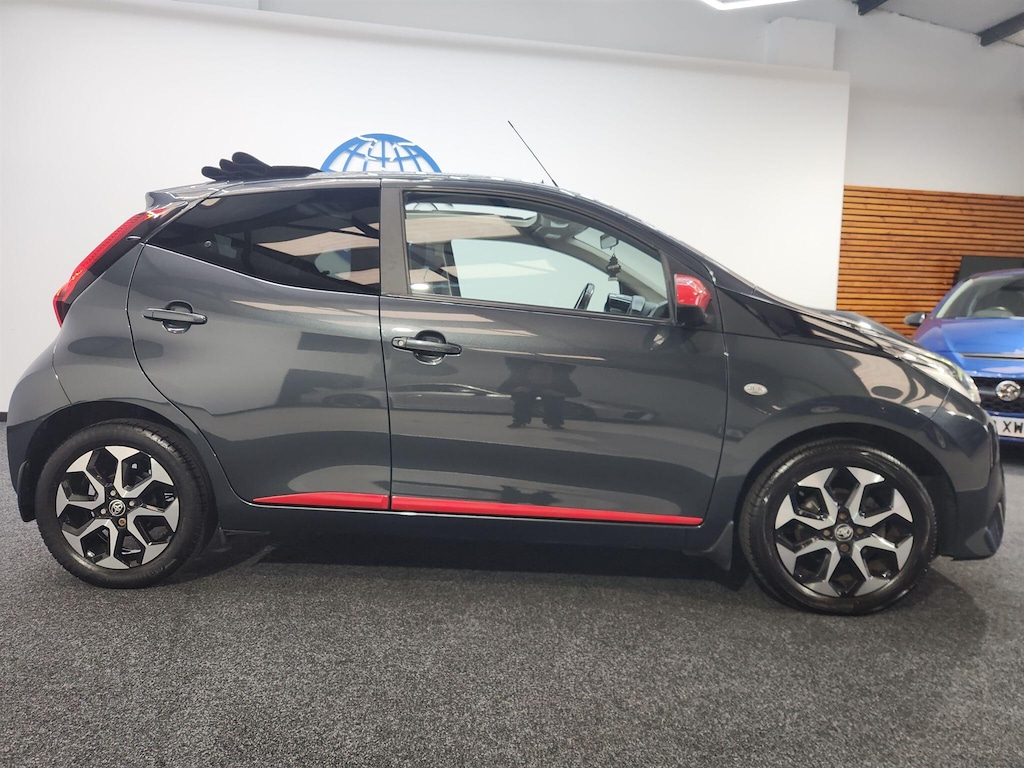 Used Toyota AYGO 2019 for sale - 76339042: Photo 14