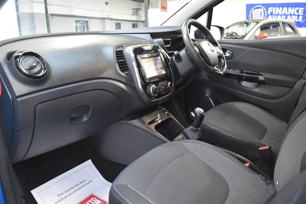 Used Renault Captur 2016 for sale - 78172878: Photo 32