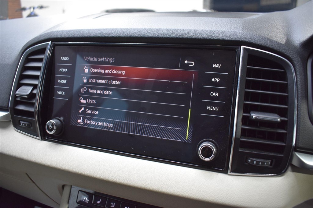 Used Skoda Karoq 2018 for sale - 77005611: Photo 93