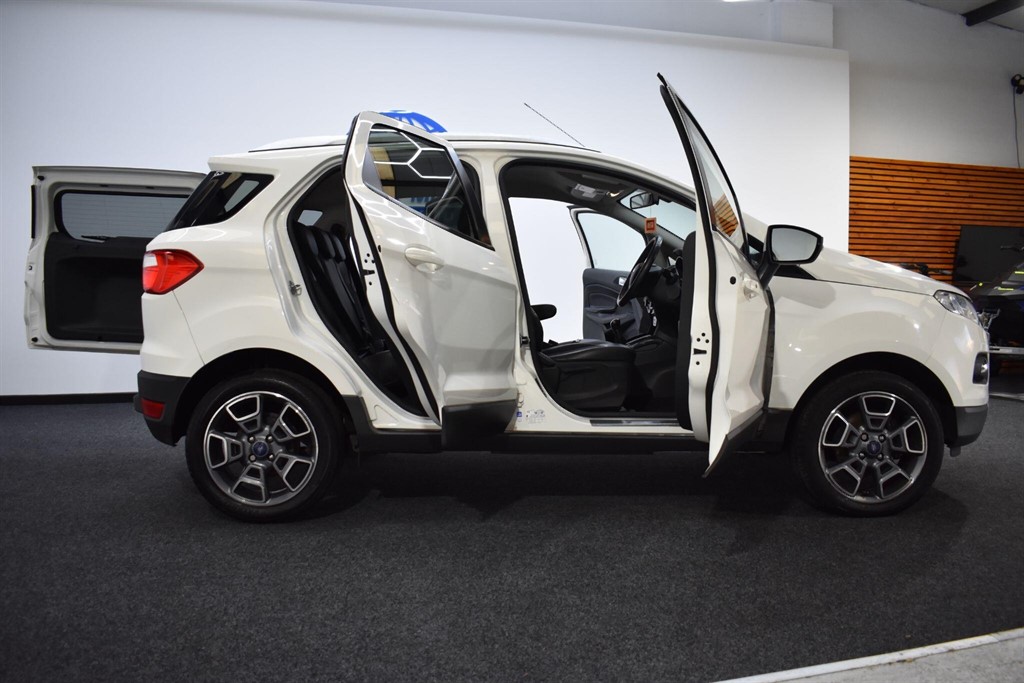 Used Ford Ecosport 2017 for sale - 77198559: Photo 16