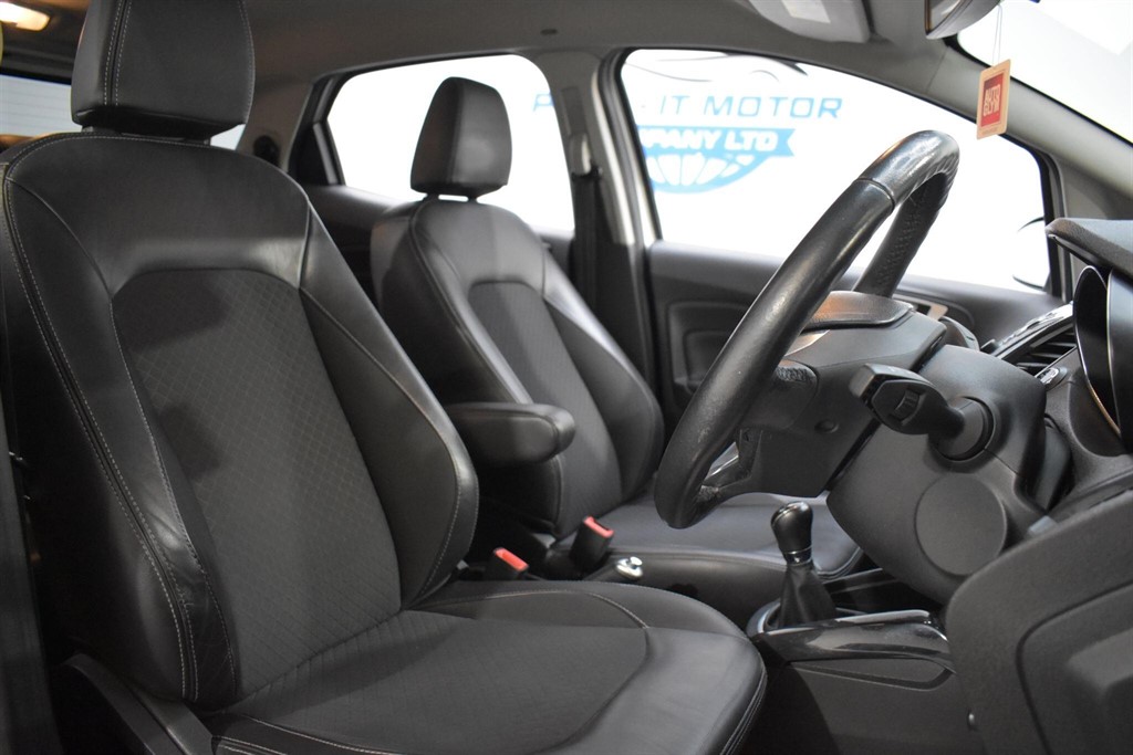 Used Ford Ecosport 2017 for sale - 77198559: Photo 27