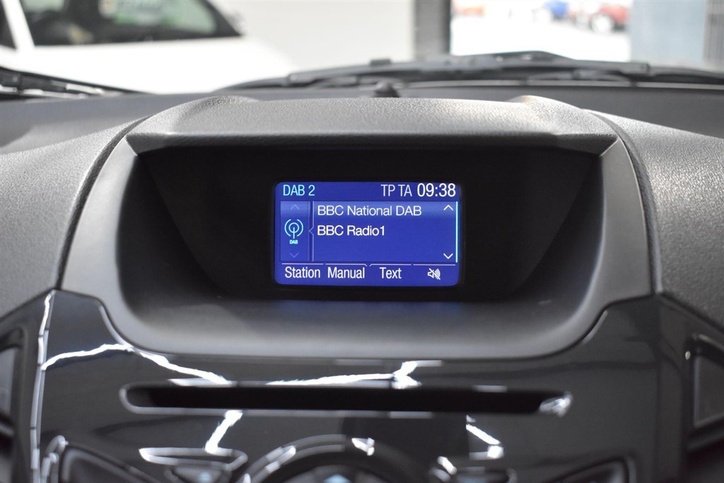 Used Ford Ecosport 2017 for sale - 77198559: Photo 49