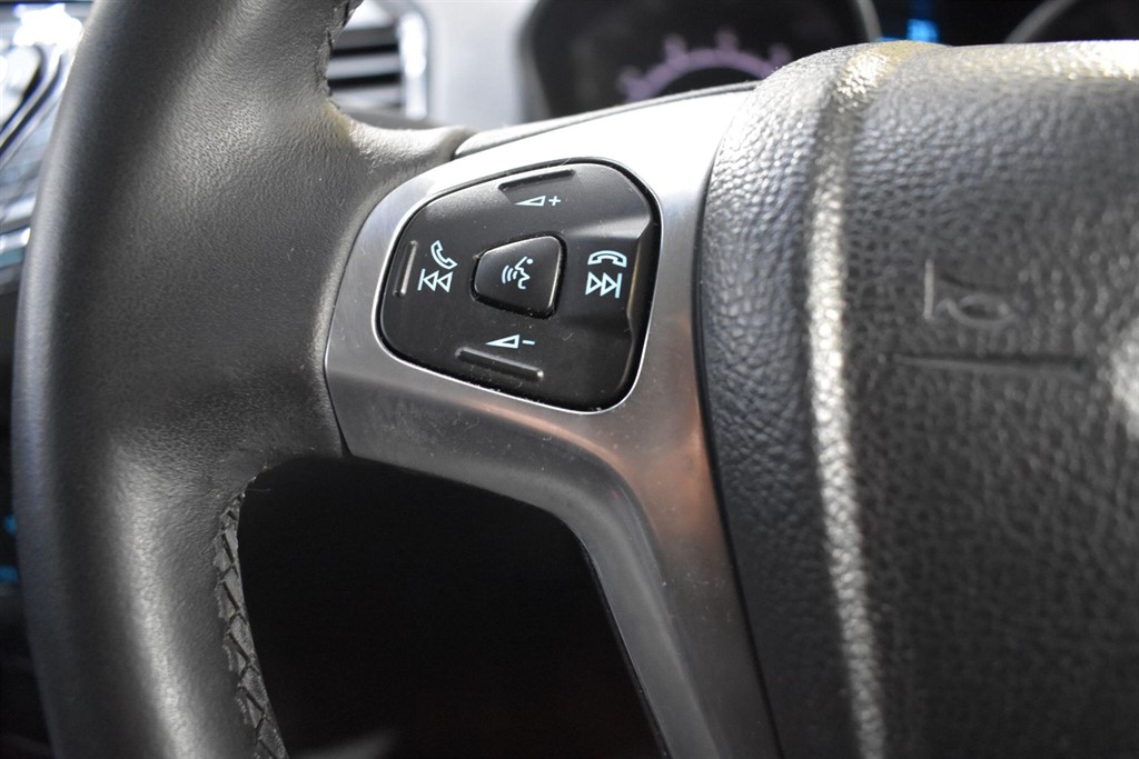 Used Ford Ecosport 2017 for sale - 77198559: Photo 59