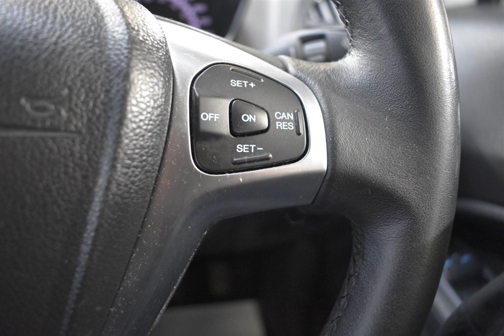 Used Ford Ecosport 2017 for sale - 77198559: Photo 62