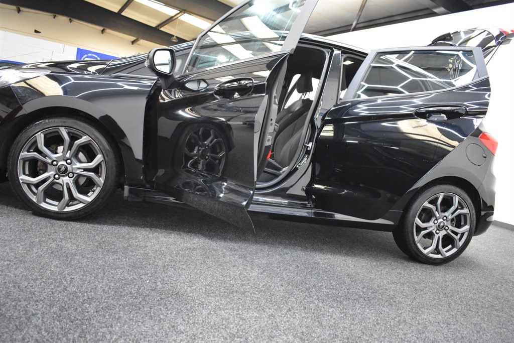 Used Ford Fiesta 2018 for sale - 76480020: Photo 17