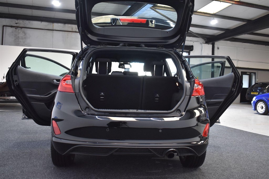 Used Ford Fiesta 2018 for sale - 76480020: Photo 64