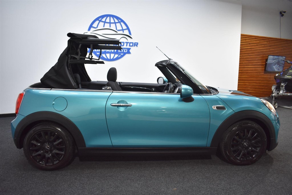 Used MINI Convertible 2017 for sale - 77458007: Photo 32
