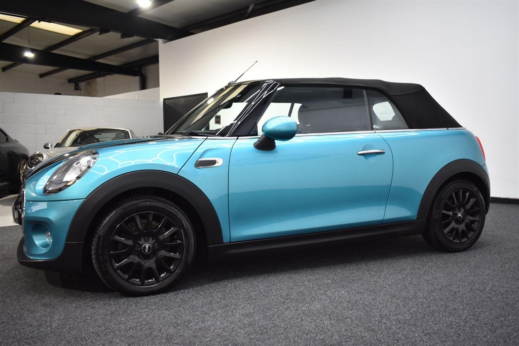 Used MINI Convertible 2017 for sale - 77458007: Photo 4