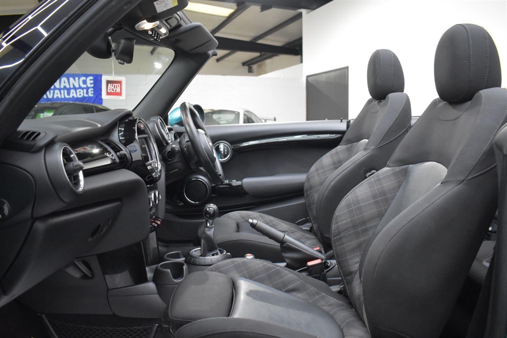 Used MINI Convertible 2017 for sale - 77458007: Photo 45