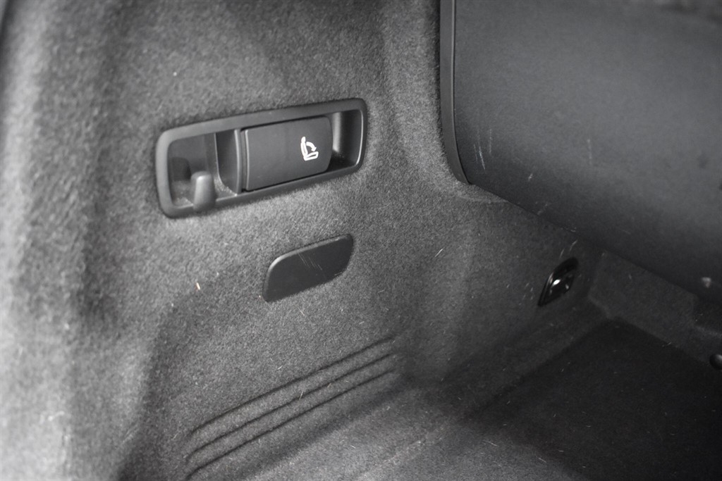 Used Audi Cabriolet 2015 for sale - 76339049: Photo 23