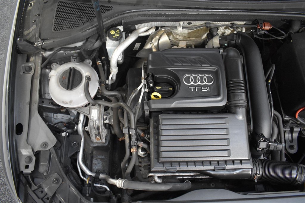 Used Audi Cabriolet 2015 for sale - 76339049: Photo 27