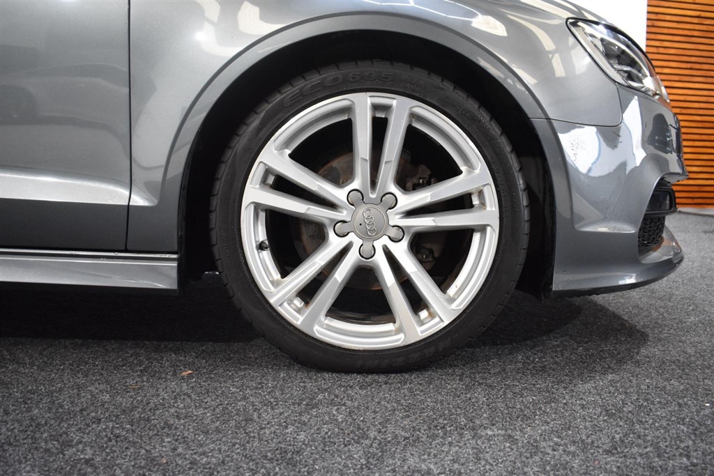 Used Audi Cabriolet 2015 for sale - 76339049: Photo 30