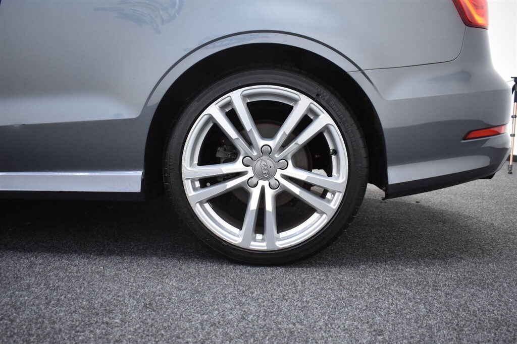 Used Audi Cabriolet 2015 for sale - 76339049: Photo 32