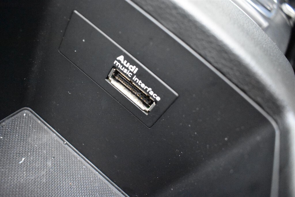 Used Audi Cabriolet 2015 for sale - 76339049: Photo 62