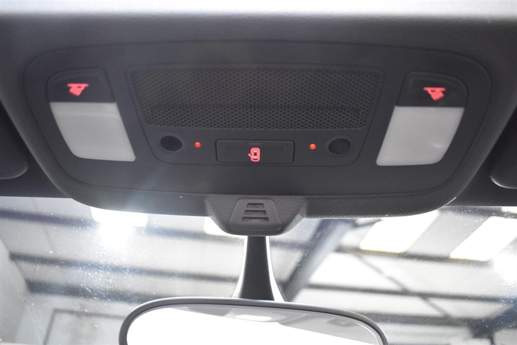 Used Audi Cabriolet 2015 for sale - 76339049: Photo 69