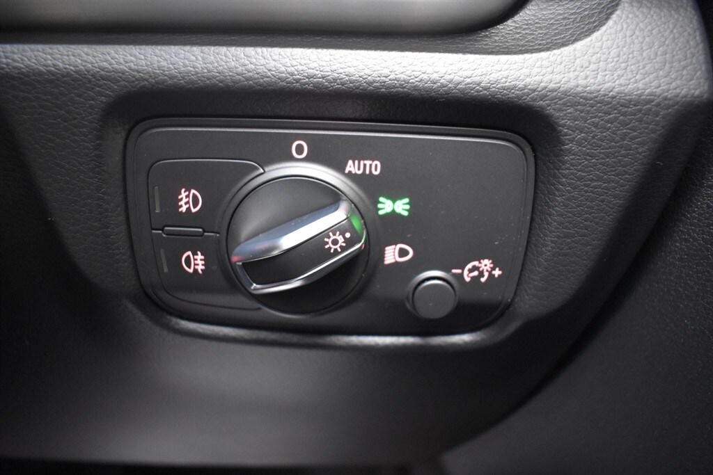 Used Audi Cabriolet 2015 for sale - 76339049: Photo 72